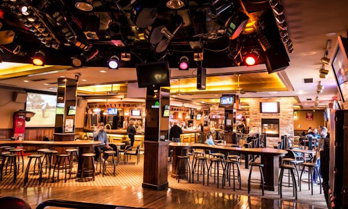 East Kildonan Hotel | Curtis Gordon Motor Hotel