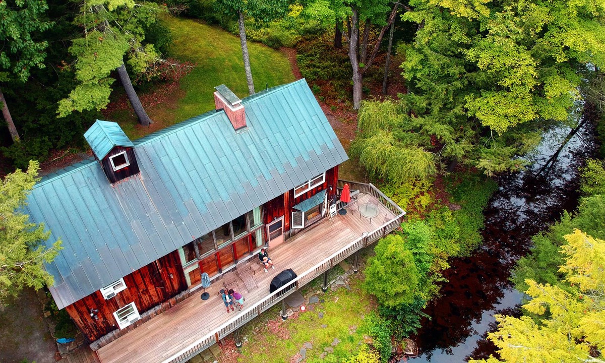 Bearsville House | Custom Post and Beam Home on Private Stream