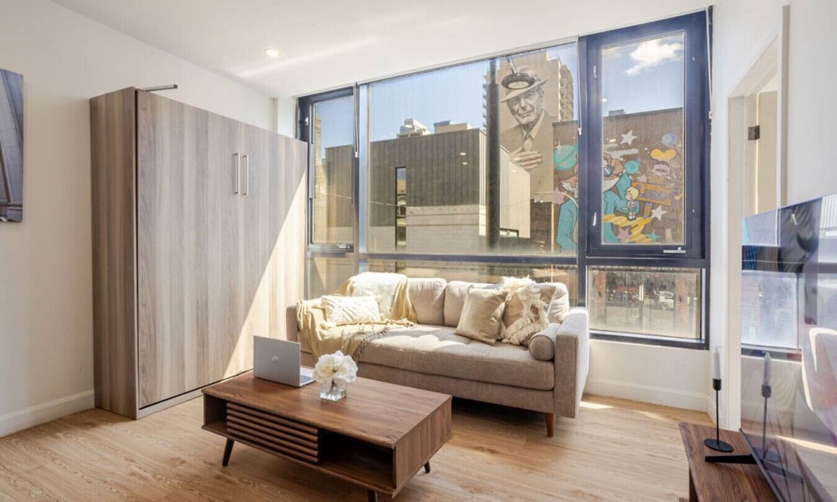 Downtown Montreal Apartment | Cute 1BDR Apt on Bishop St- Heart of MTL