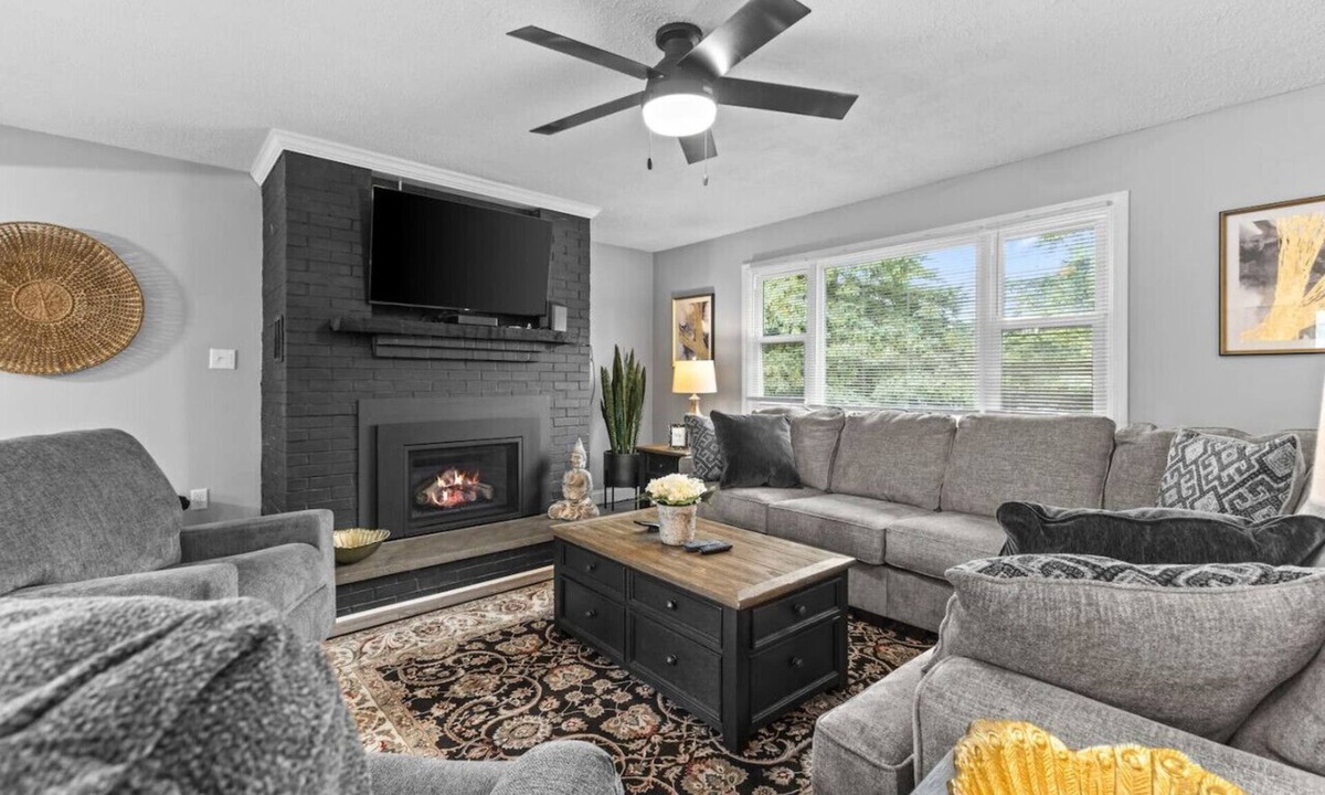 South Burlington Apartment | Cute 3BR APT - So Burlington