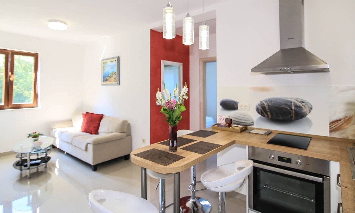 Pridvorje Apartment | Cute apartment for family