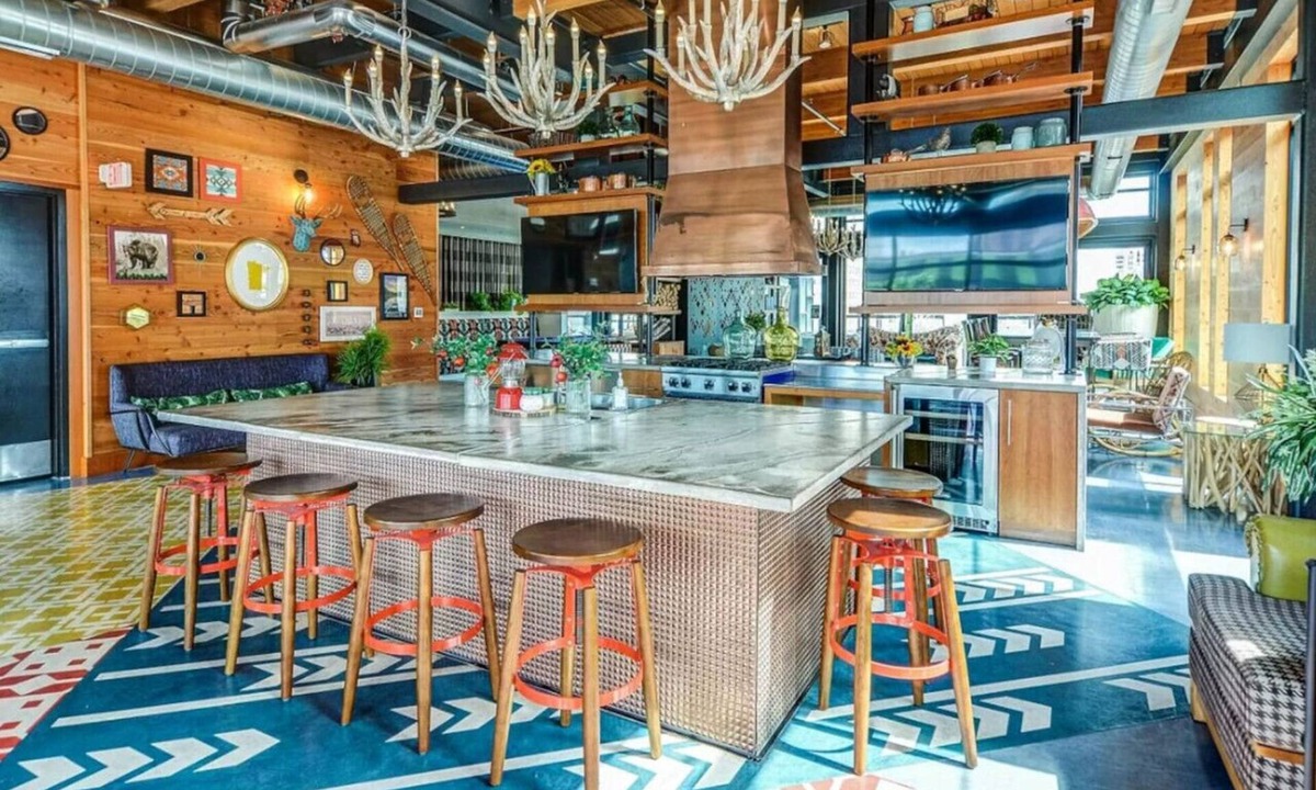 Downtown Minneapolis Apartment | CW 2BR Sky Lounge Rooftop Pool Gym 1320