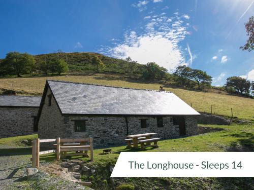 Rhayader House | Cwm Clyd Longhouse
