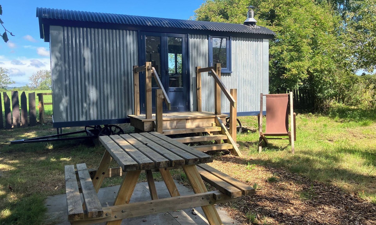 Bangor Cabin | Cwt Clyd-Shepherd’s Hut