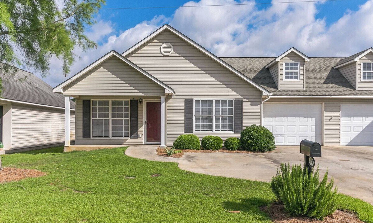 Tifton House | Cypress #124 I Private Duplex Home