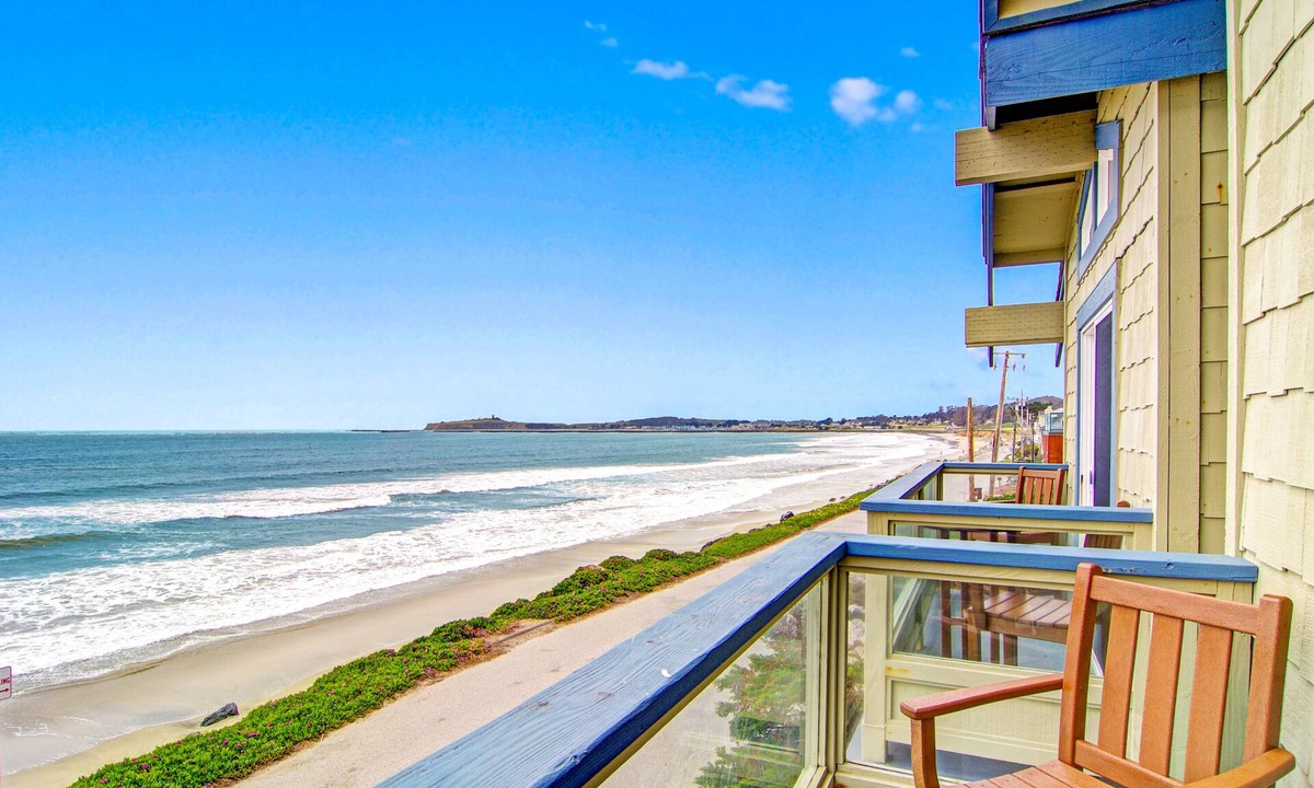 El Granada Hotel | Cypress Inn On Miramar Beach