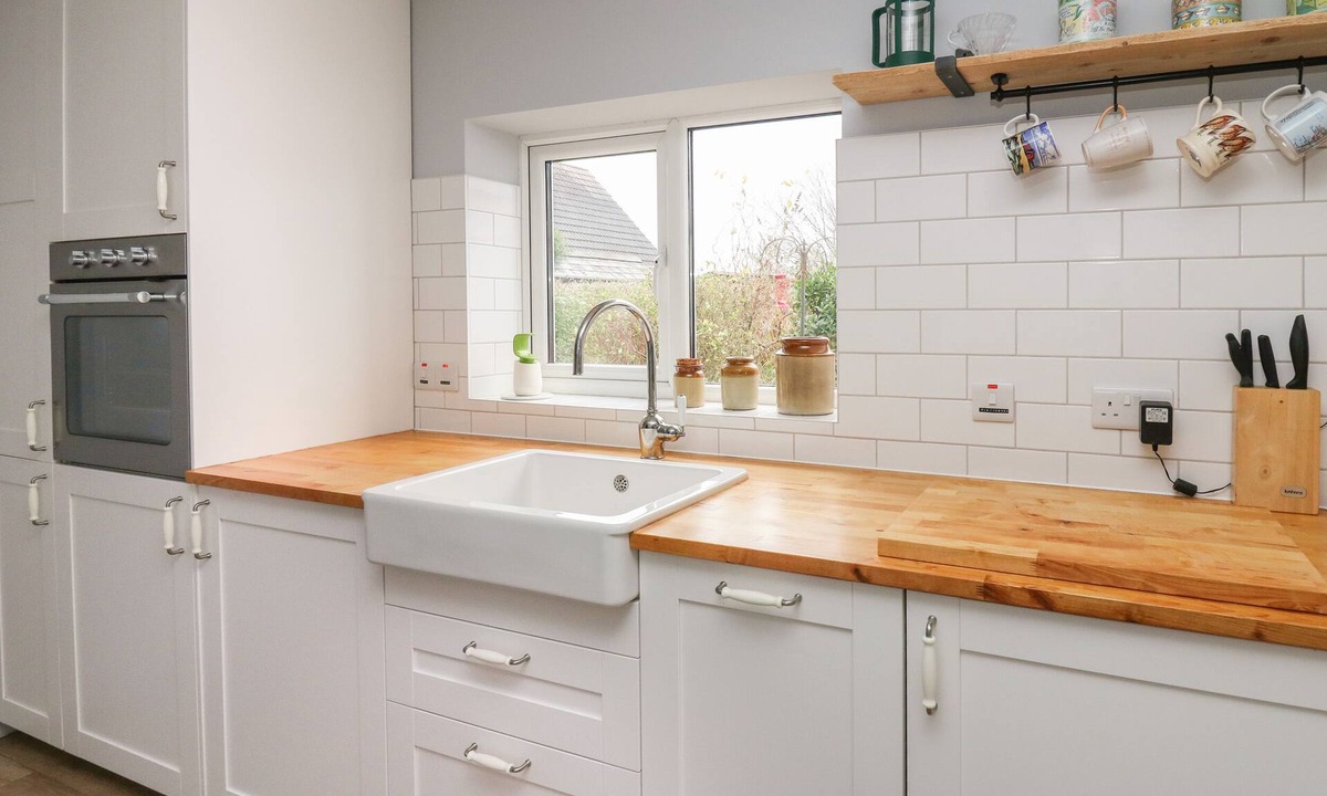 Tre Taliesin Cottage | Cysgod Y Coed