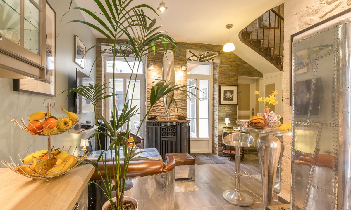 Arromanches-les-Bains Bed & Breakfast | D Day Aviators