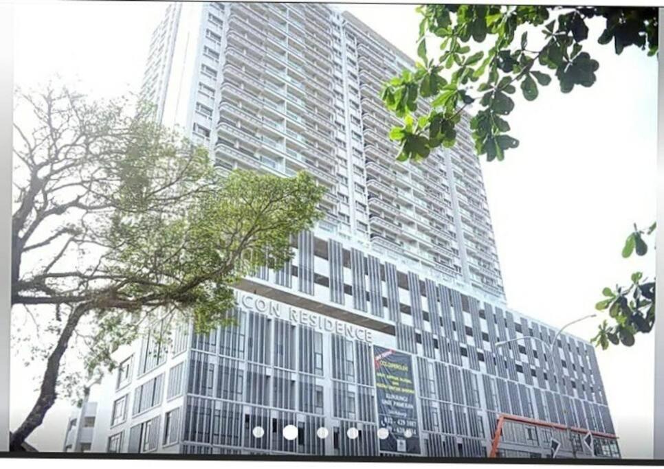 Bukit Kecil Apartment | D'MEDINA @ Icon Residence