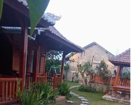 Bedugul House | D'Rana Guest House Lake Buyan