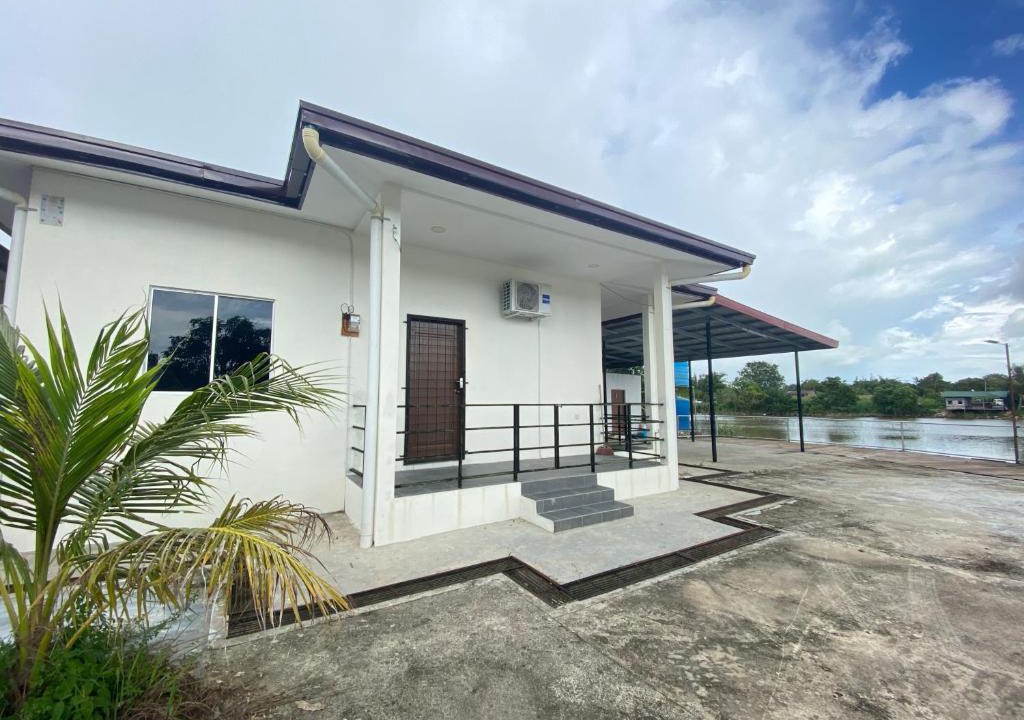 Papar Villa | D’Surati River View Homestay