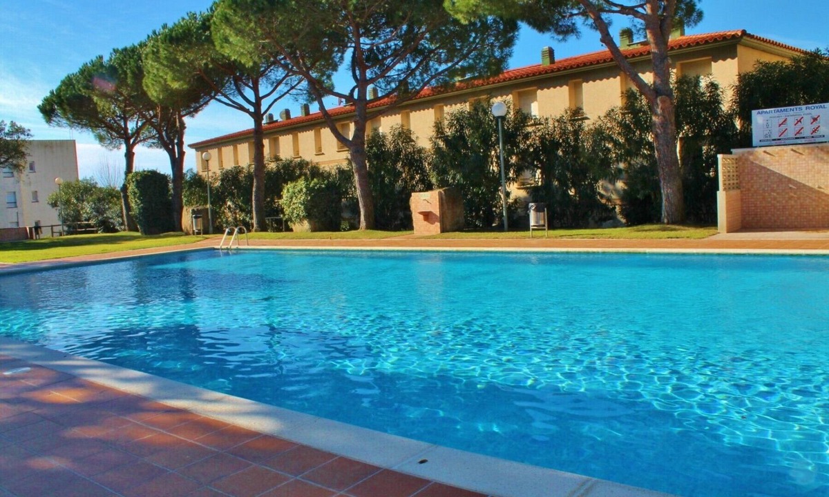 Palamos Apartment | D322 - AP. A 100 M OF THE BEACH LA FOSCA - POOLS