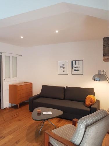 La Croix-Hellean Apartment | Dacoté Duplex