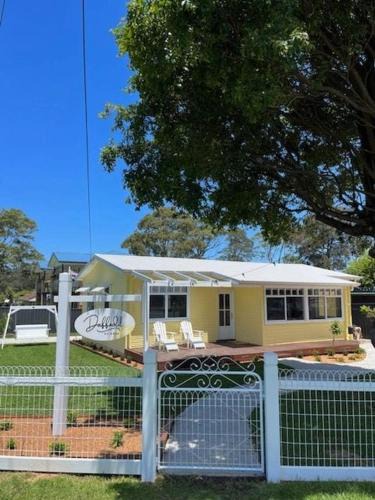Huskisson House | Daffodil on Owen