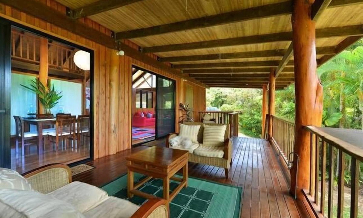 Diwan House | Daintree Teapot