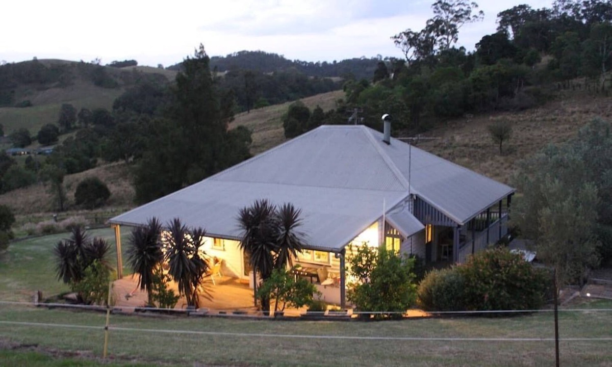 Mount View Cottage | Dairy Farm Cottage.
