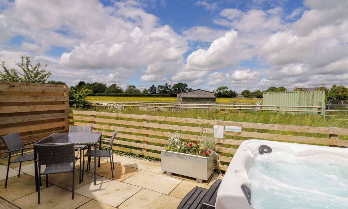 Oxhill Cottage | Daisy Cottage