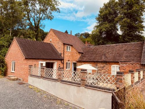 Ironbridge House | Dale Cottage