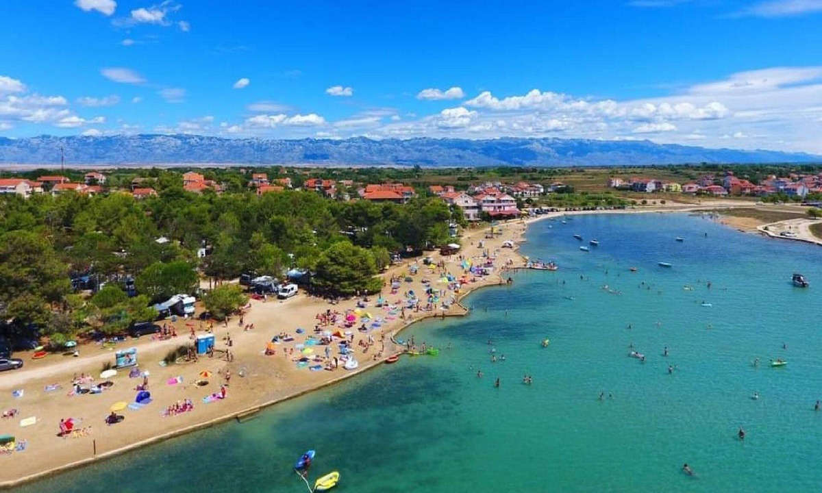 Privlaka RV Rental | Dalmatino Pleasure Mobile Home