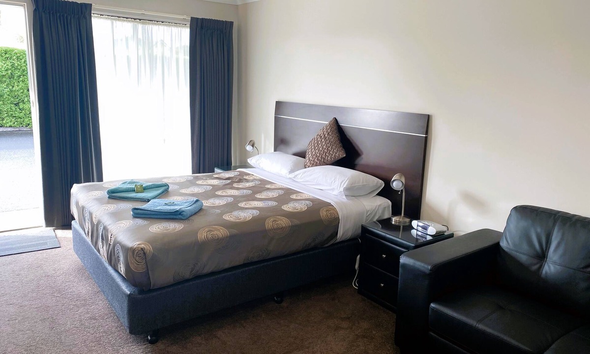 Terang Hotel | Dalvue Motel