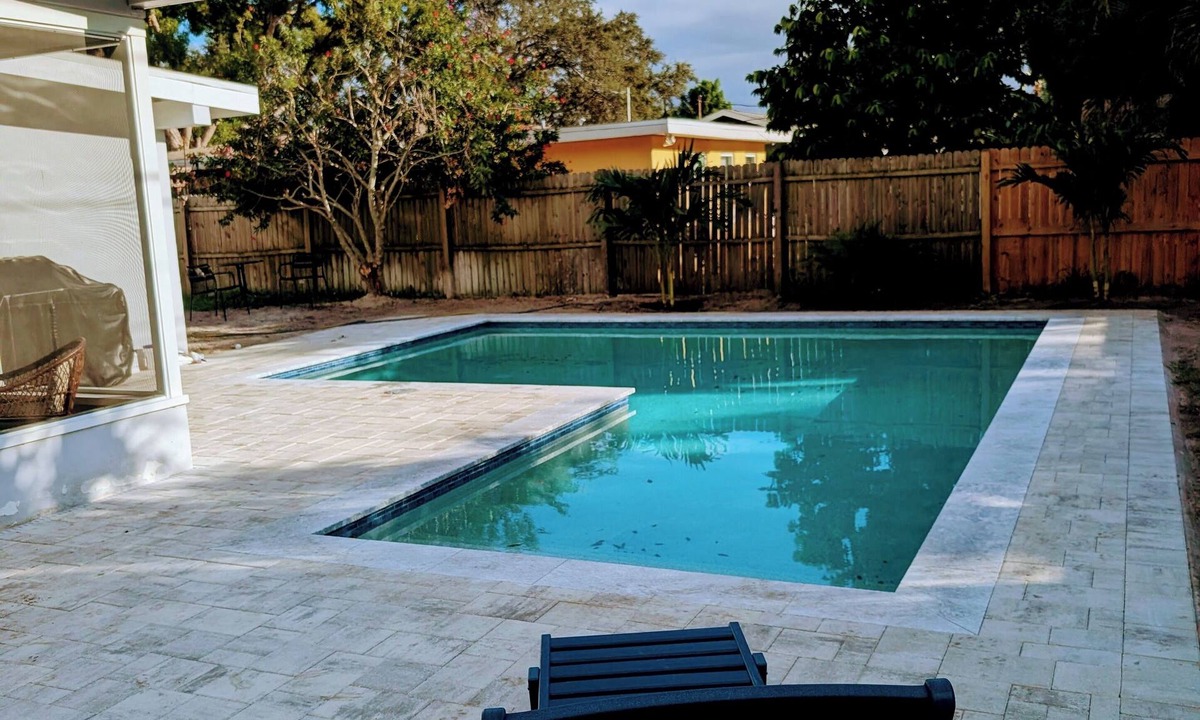 Walsingham House | Dancing Seahorse Beach House with Heated Pool!
