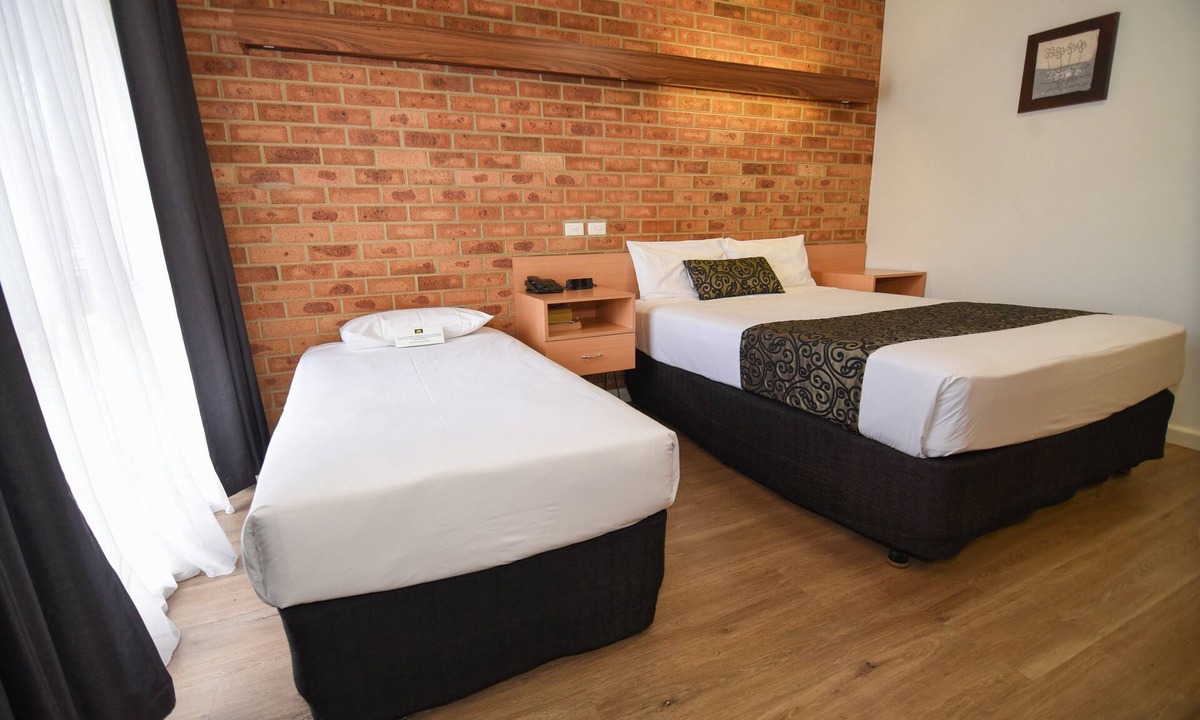 Dandenong Hotel | Dandenong Motel