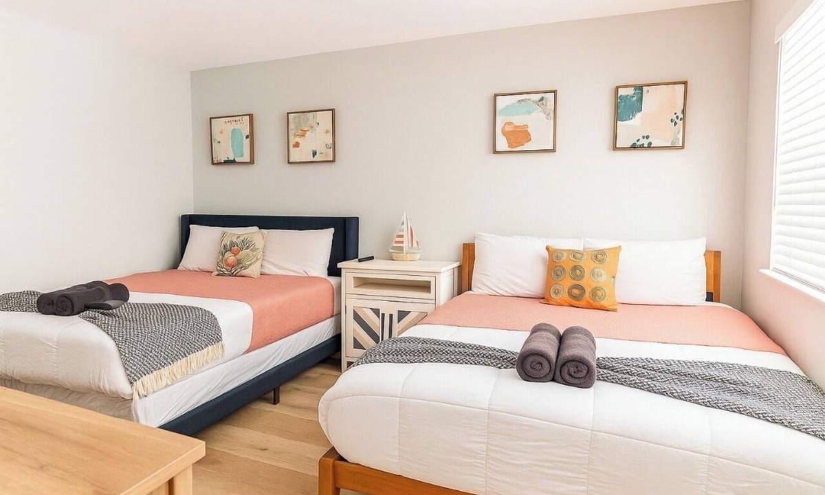 North Beach Apartment | Dania Beach 1BR | Steps to Ocean + Parking