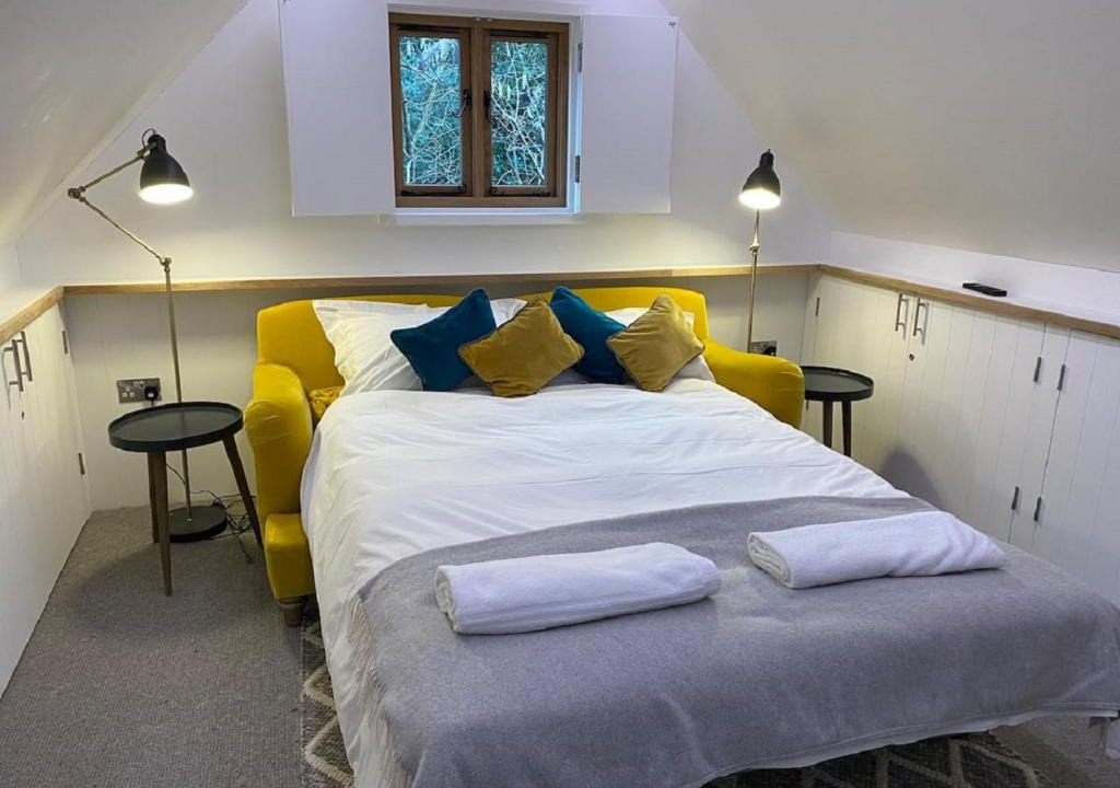 Hassocks Apartment | Danny Studio - Base for walks, cycling and work stays