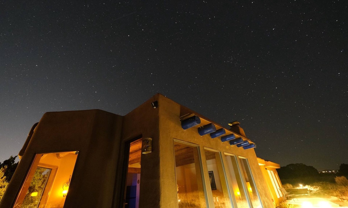Eldorado at Santa Fe House | Dark Sky Retreat Near Santa Fe