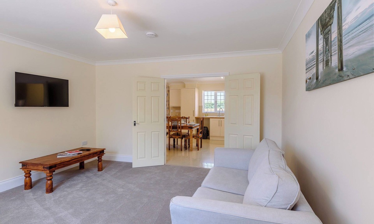 Mablethorpe and Sutton Cottage | Dawson Park 4 - UK12663