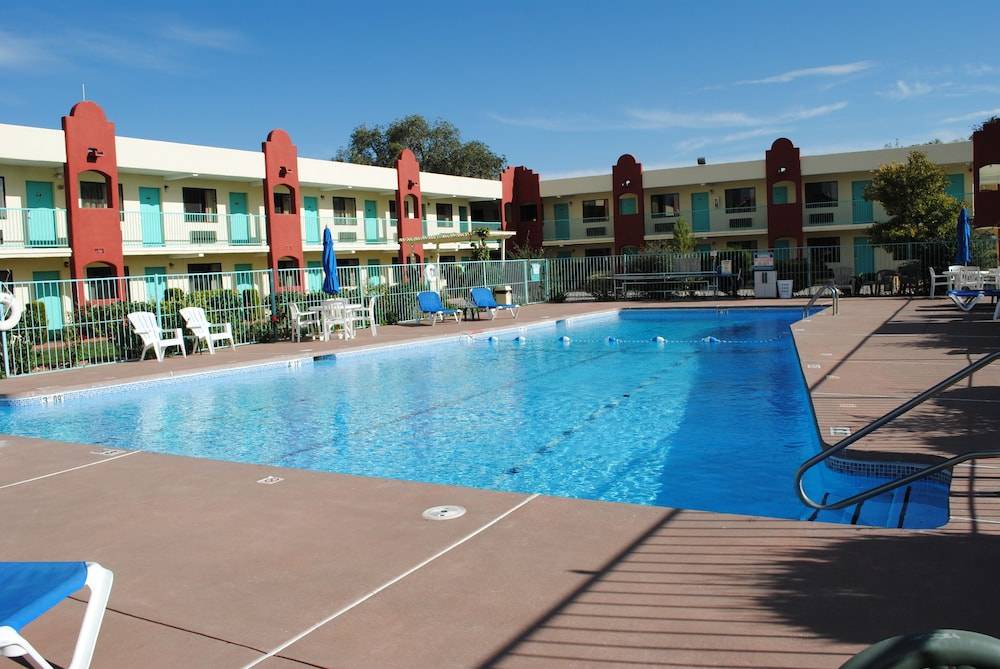 Southside Hotel | Days Inn by Wyndham Santa Fe New Mexico