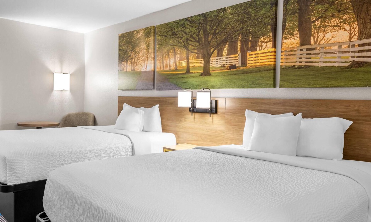 Adel Hotel | Days Inn by Wyndham Adel I-75