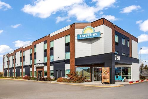 Berthierville Hotel | Days Inn by Wyndham Berthierville