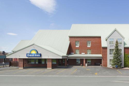 Dalhousie Hotel | Days Inn by Wyndham Dalhousie
