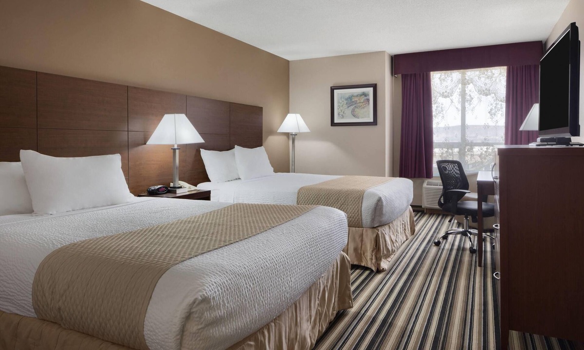 Dalhousie Hotel | Days Inn by Wyndham Dalhousie