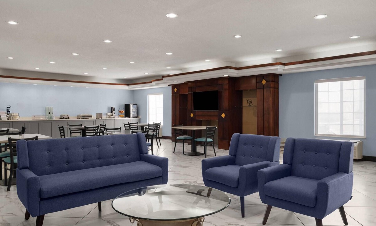 Dodge City Hotel | Days Inn by Wyndham Dodge City