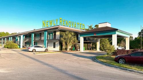 Niceville Hotel | Days Inn by Wyndham Eglin AFB