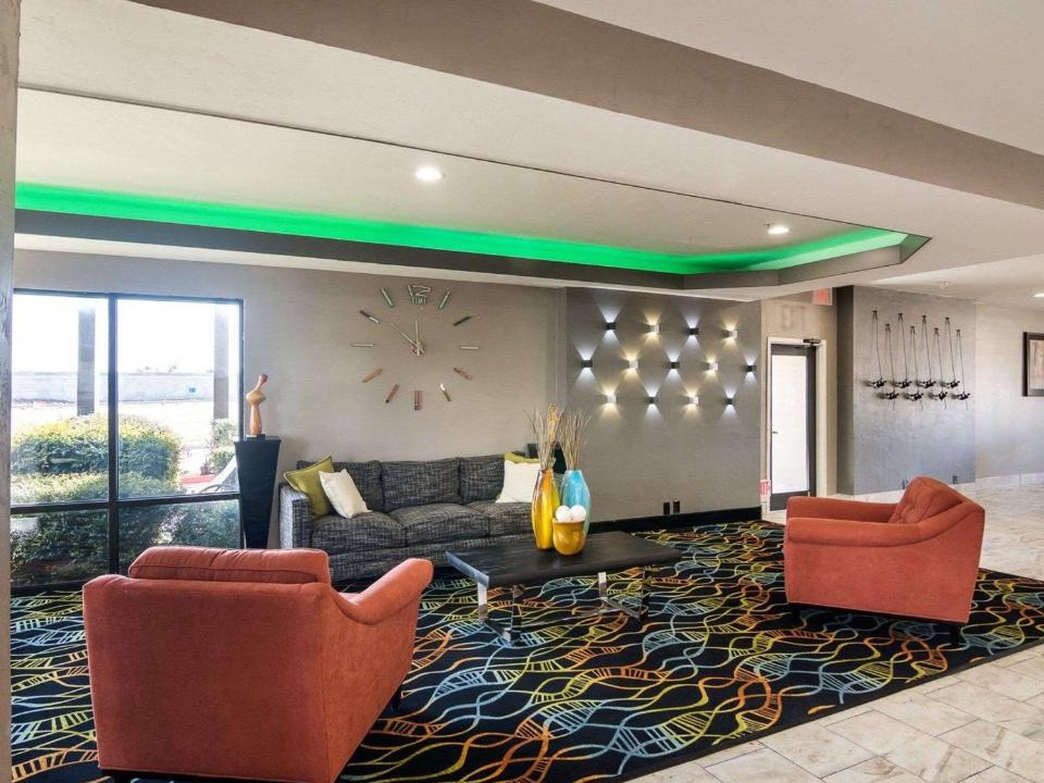 Fort Worth Hotel | Days Inn by Wyndham Fort Worth North/Fossil Creek