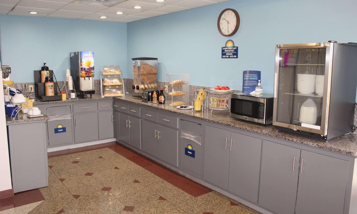 Franklin Hotel | Days Inn by Wyndham Franklin