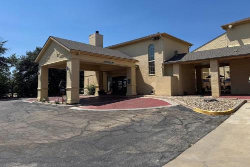 Georgetown Hotel | Days Inn by Wyndham Georgetown
