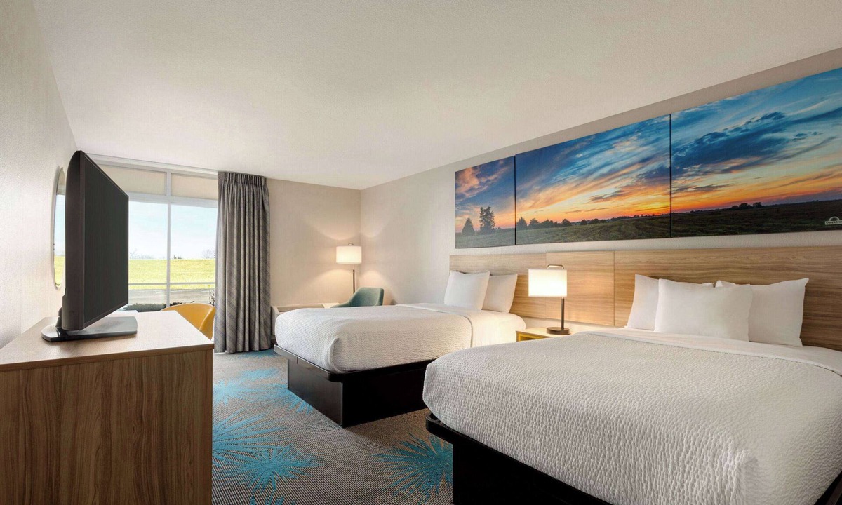 Grand Island Hotel | Days Inn by Wyndham Grand Island I-80