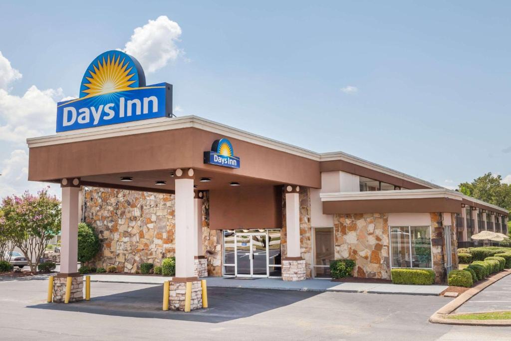 Jackson Hotel | Days Inn by Wyndham Jackson