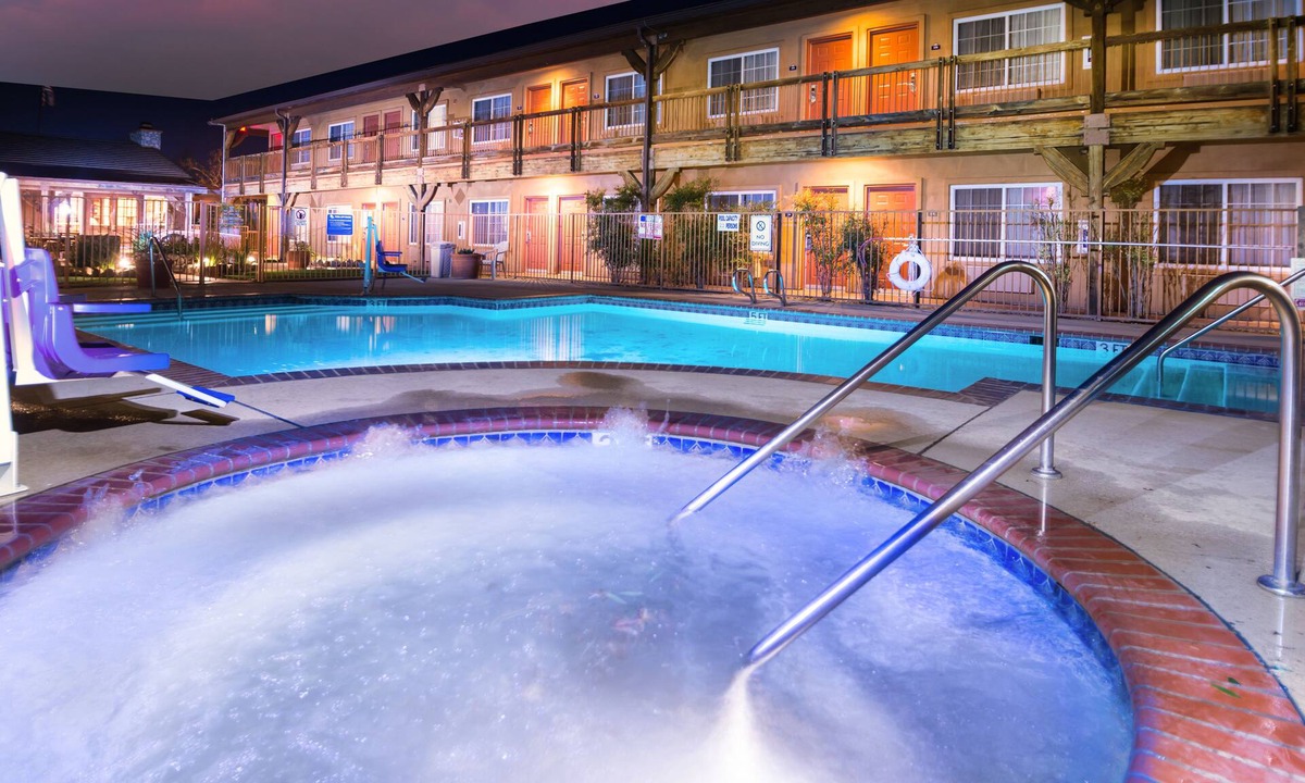Lebec Hotel | Days Inn by Wyndham Lebec