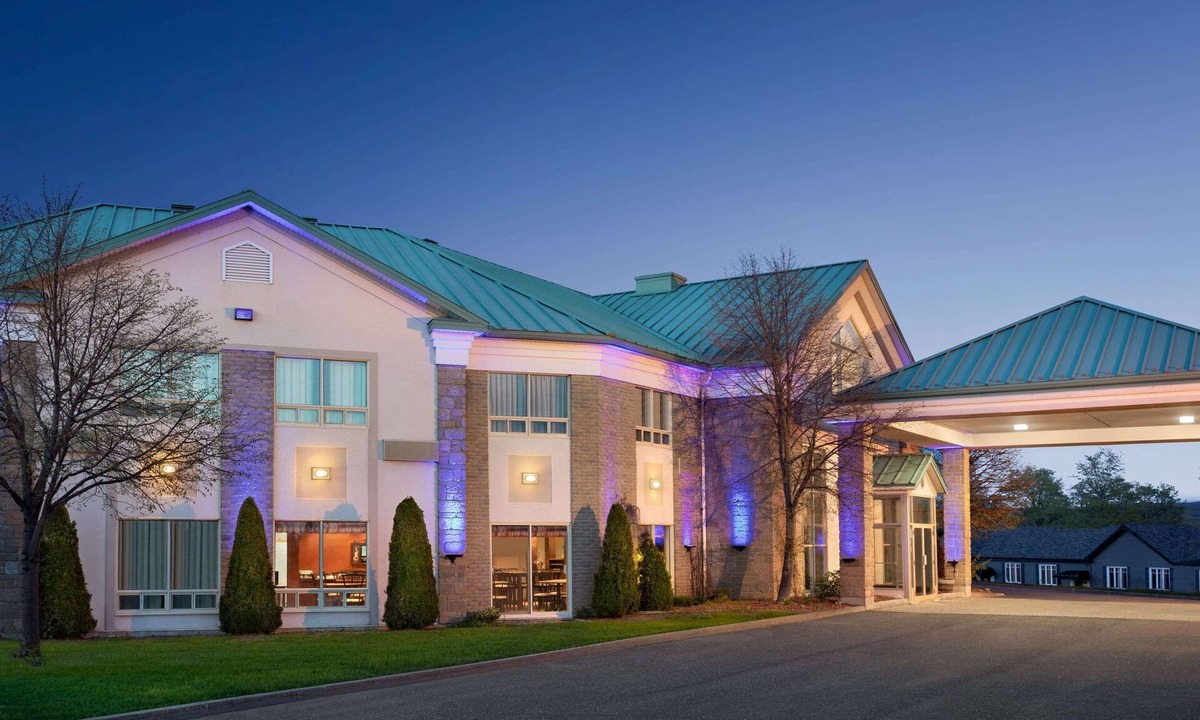 Montmagny Hotel | Days Inn by Wyndham Montmagny