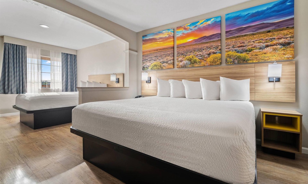 Nacogdoches Hotel | Days Inn by Wyndham Nacogdoches/SFA University/Downtown