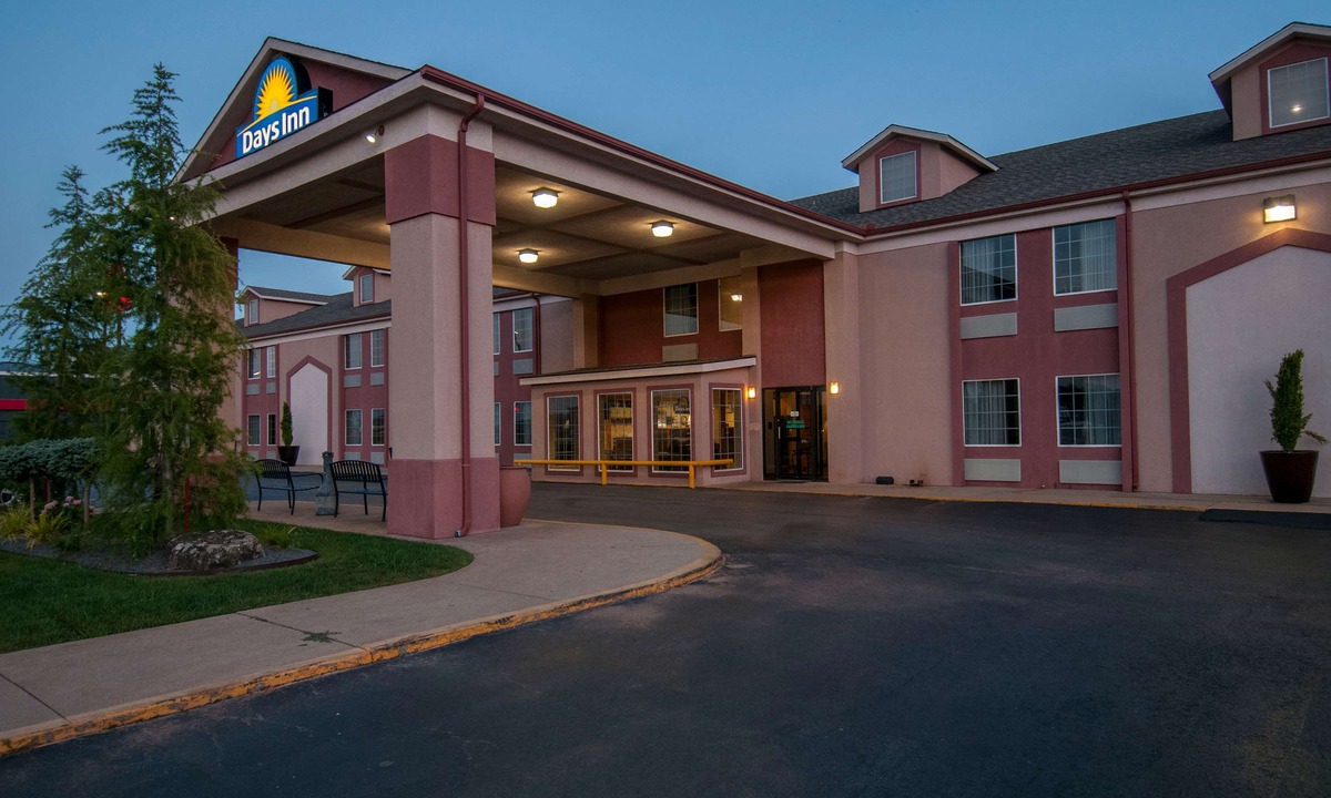 Pauls Valley Hotel | Days Inn by Wyndham Pauls Valley