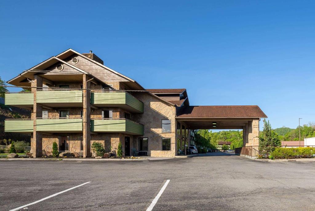 Pigeon Forge Hotel | Days Inn By Wyndham Pigeon Forge South
