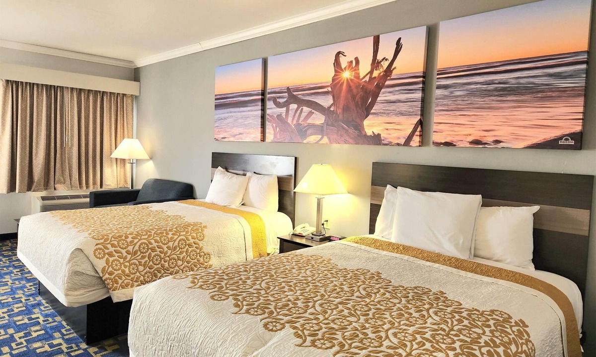 Robstown Hotel | Days Inn by Wyndham Robstown