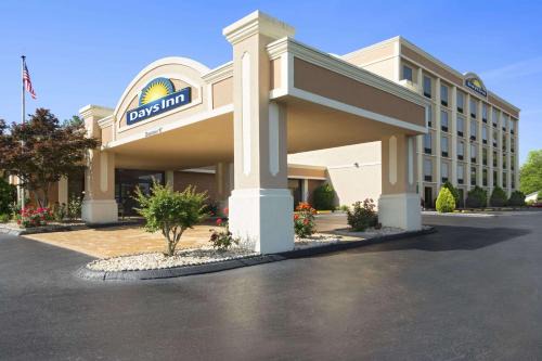 Rome Hotel | Days Inn by Wyndham Rome Downtown