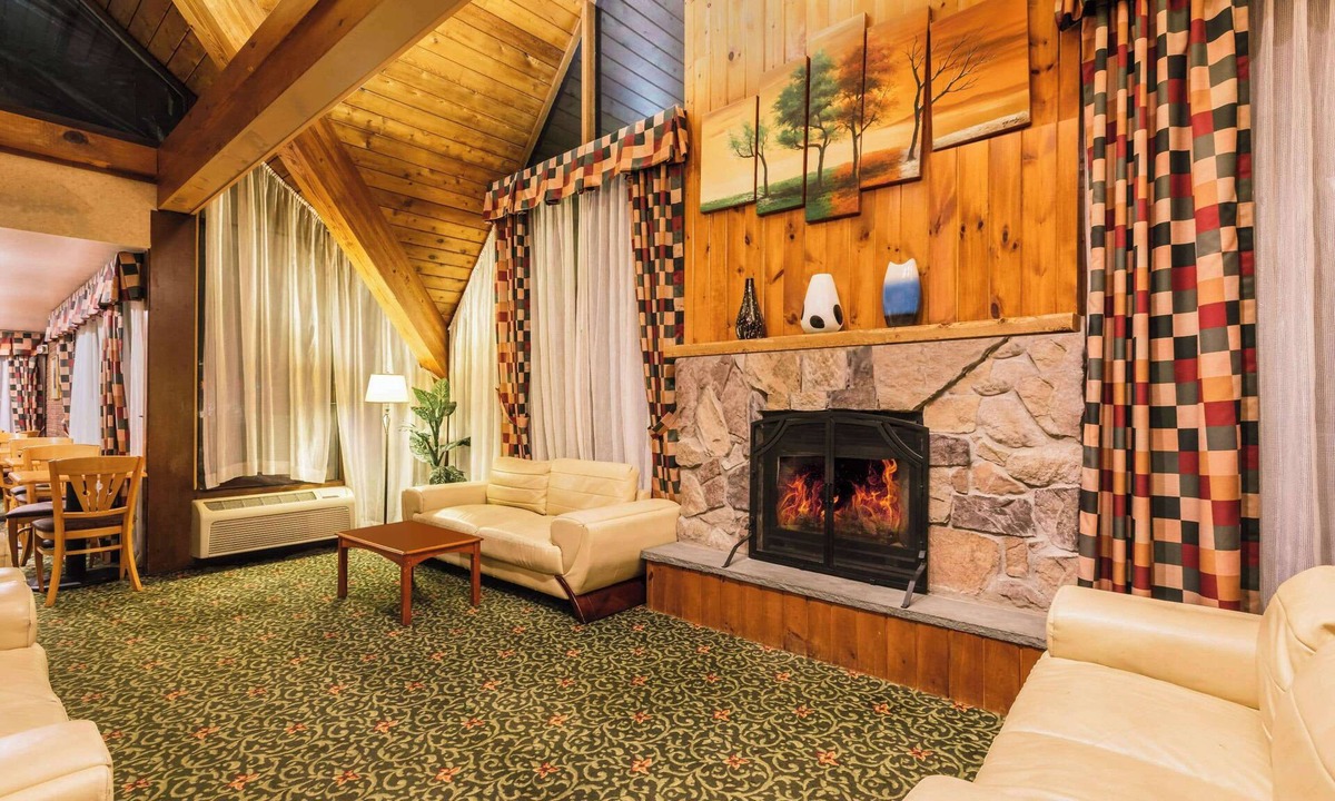 Rutland Hotel | Days Inn by Wyndham Rutland/Killington Area